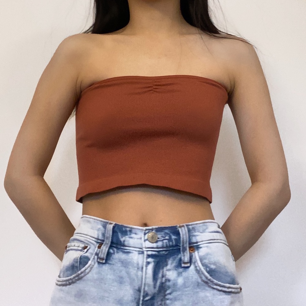 Brown ribbed tube top